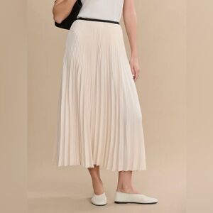 NWOT Jenni Kayne Pleated Skirt Minimalist Skirt Office Skirt Midi Skirt M